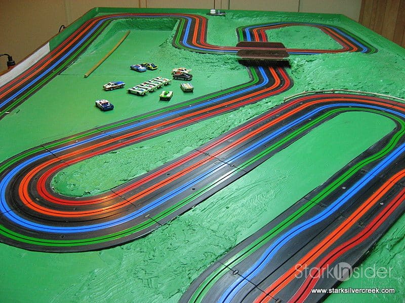 In Photos: HO Scale 4-lane slot car track