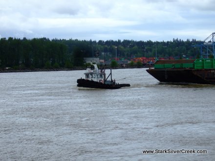 tug-boat-vancouver-at-work