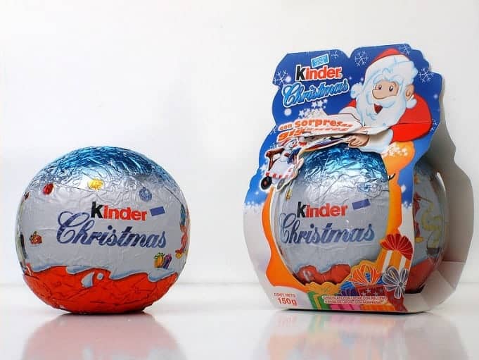799px-Kinder_Surprise_Christmas