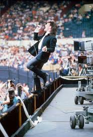 Bono @ Live Aid 1985: Insurance companies sweated it out.