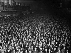 Crowd Source 1931