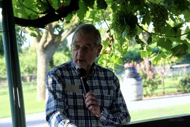 Dan Berger, wine columnist, and the evening's MC.
