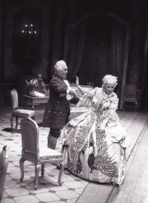 Manon Lescaut 1949 Jussi Björling as Chevalier des Grieux and Licia Albanese as Manon Lescaut at San Francisco Opera.