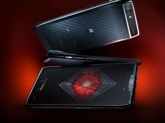 Moto Droid Razr is back!