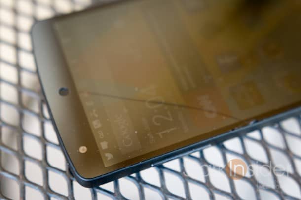 LG Nexus 5 - cracked screen