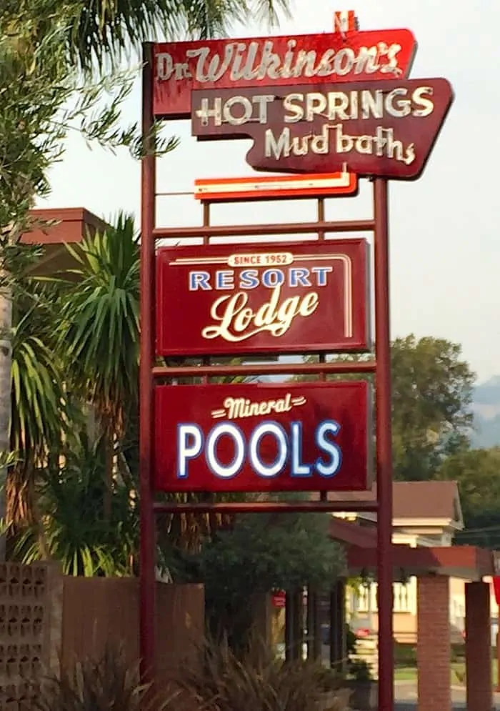 Dr. Wikinson's Hot Springs Mud Baths Resort Lodge - Calistoga, Napa Valley