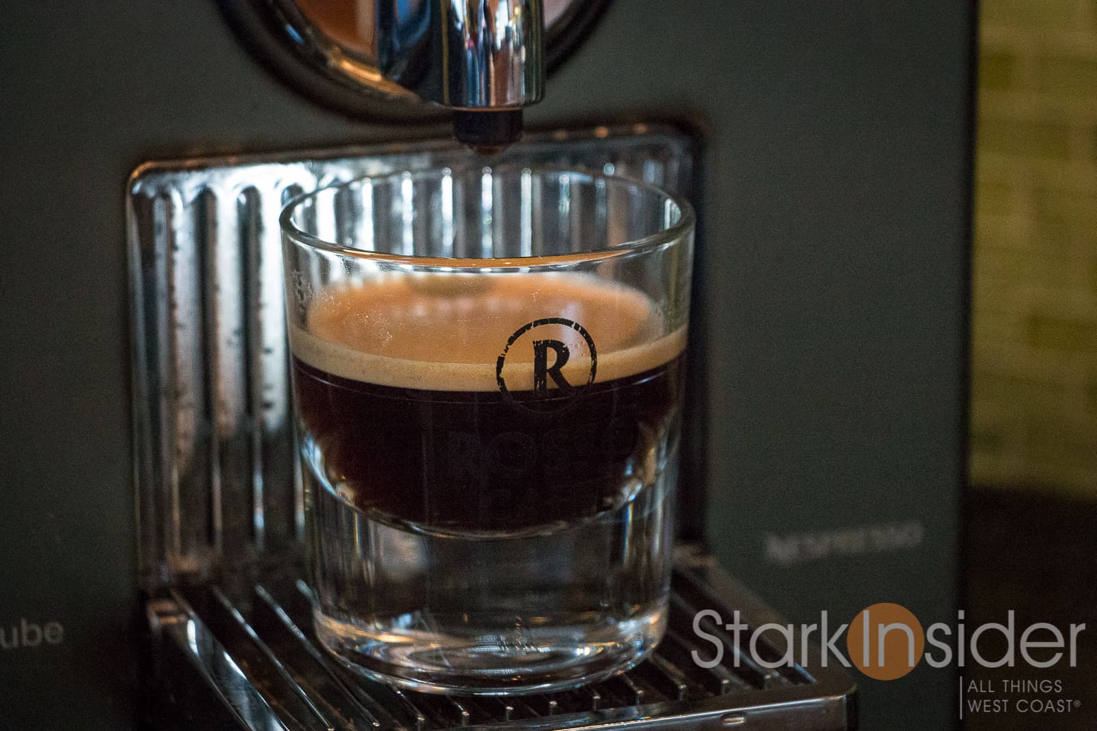 https://cloud.starkinsider.com/wp-content/uploads/2015/11/Rosso-Cafe-Nespresso-Pods-Review-8044.jpg