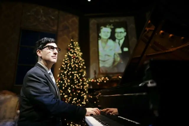 Hershey Felder as Irving Berlin