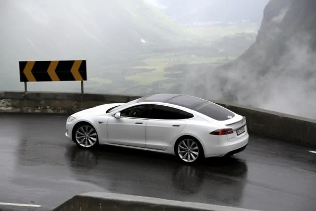 Tesla Model S - self-driving car