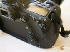 Trendspotting: Canon EOS 80D DSLR camera remains popular, at least according to Google Trends