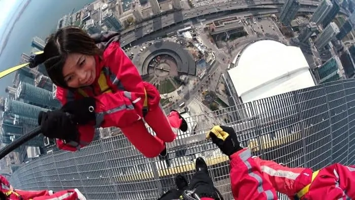 Loni Stark - EdgeWalk CN Tower, Toronto, Canada