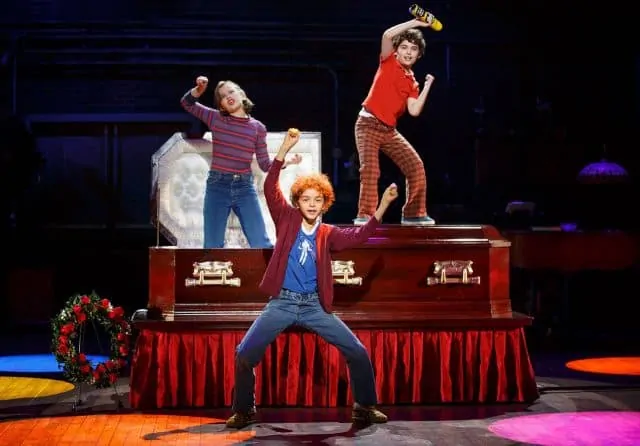 Fun Home Musical Review - San Francisco Curran