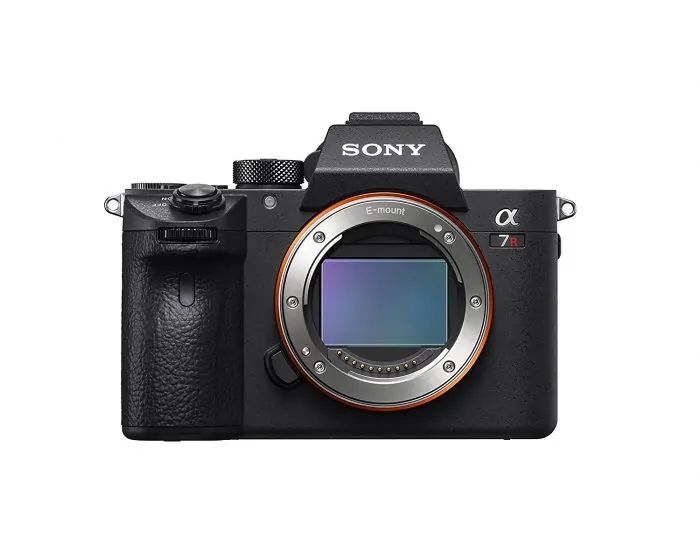 Sony a7R III 42.4MP Full-frame Mirrorless Interchangeable-Lens 