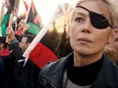 A Private War: “You only cry when you bleed” (Review) Rosamund Pike / A Private War