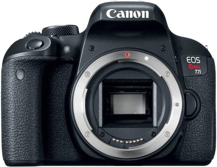 Canon EOS REBEL T7i