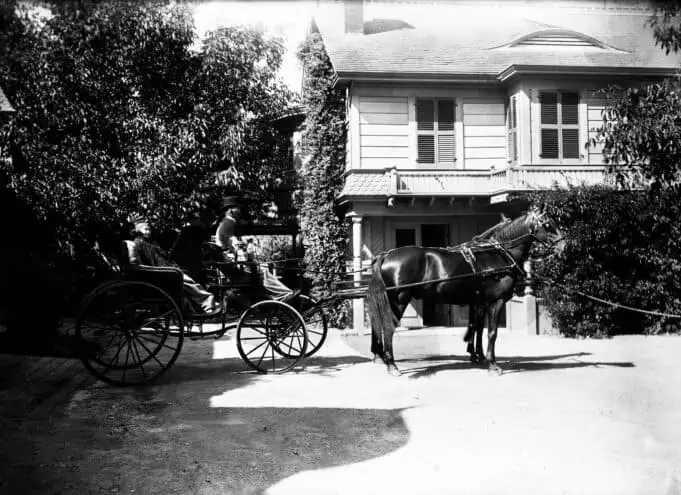 Sarah Winchester in a carriage