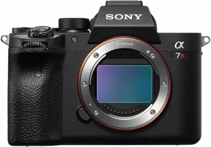 Sony Alpha 7R IV Full Frame Mirrorless Interchangeable Lens Camera w/High Resolution 61MP Sensor