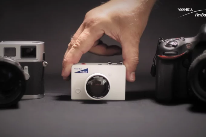 Yashica I'm Back Micro Mirrorless compared to DSLR mirrorless size