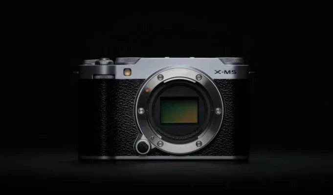 Fujifilm X-M5 compact camera looks like a winner, specs