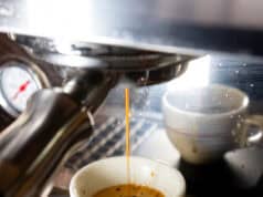 The Complete Guide to Nailing the 25-Second Espresso Shot Pulling the perfect 25-second espresso shot with balanced extraction