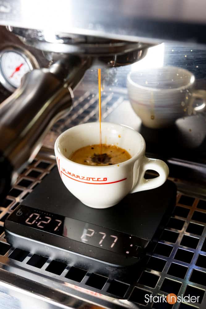 Pulling the perfect 25-second espresso shot with balanced extraction