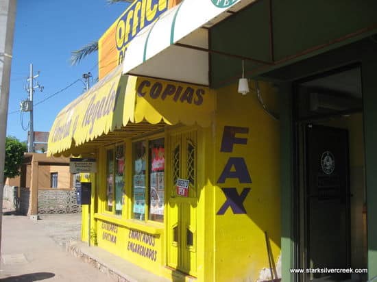 Storefronts-of-Loreto-3